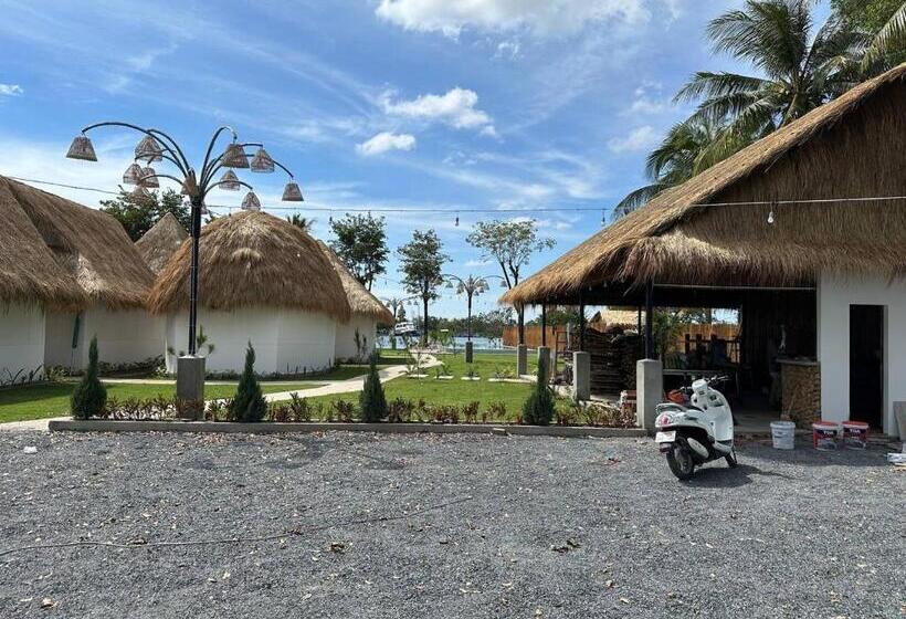 اتاق لوکس, Sea Sand Resort