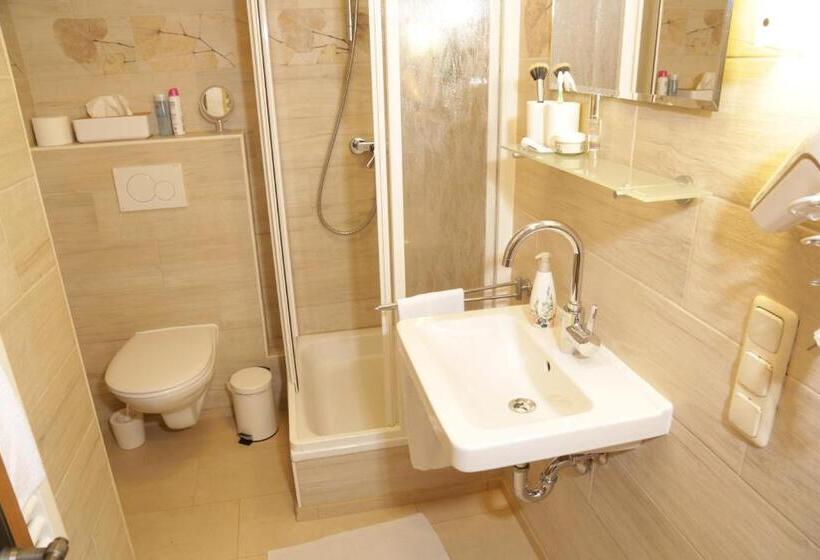 Апартаменты 2 Спальни, Wolfeicherhof