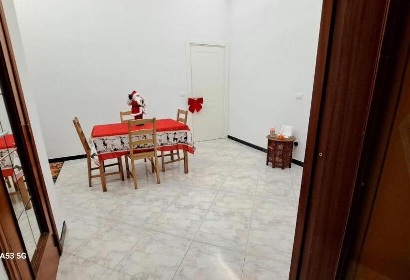 اتاق استاندارد چهار تخته, Aurora E Dad Naples Center B&b