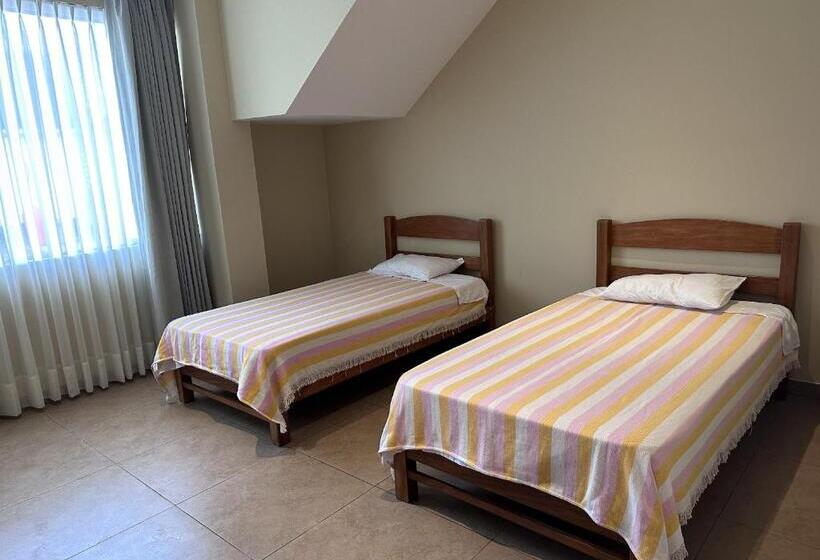 اتاق استاندارد, Yolo House Beach