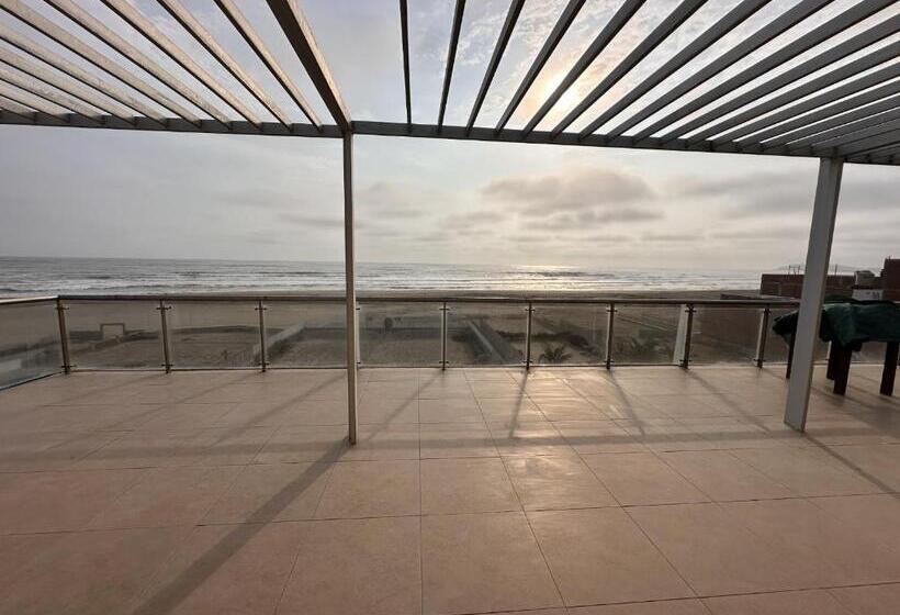اتاق لوکس با چشم‌انداز دریا, Yolo House Beach