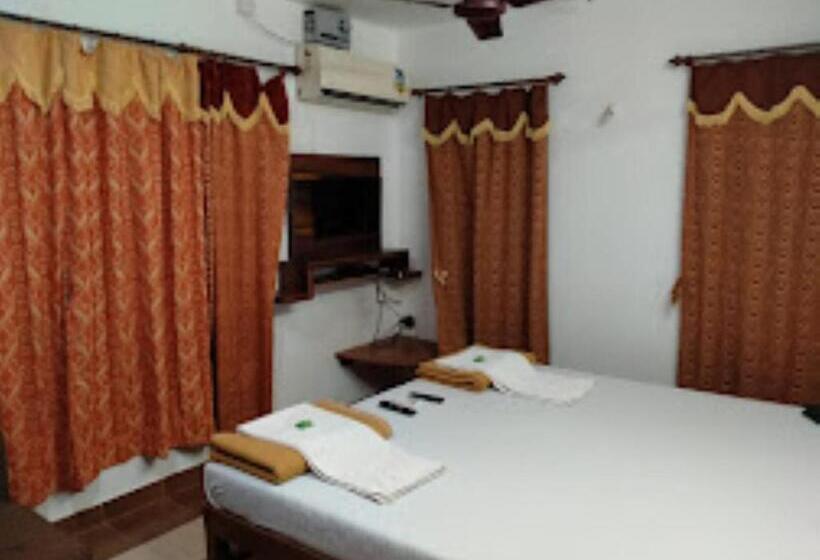 Номер Deluxe, Blue Sea Beach Resort Malvan