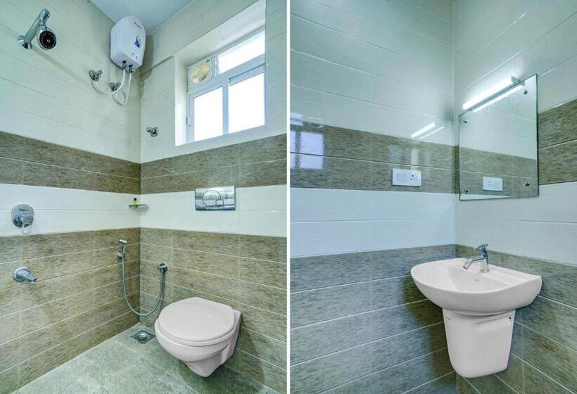 Трехместный Номер Классика, Collection O Ayesha Homes