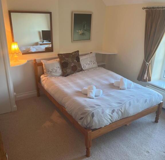 اتاق استاندارد با سرویس بهداشتی مشترک, Lucy Cross Guest House