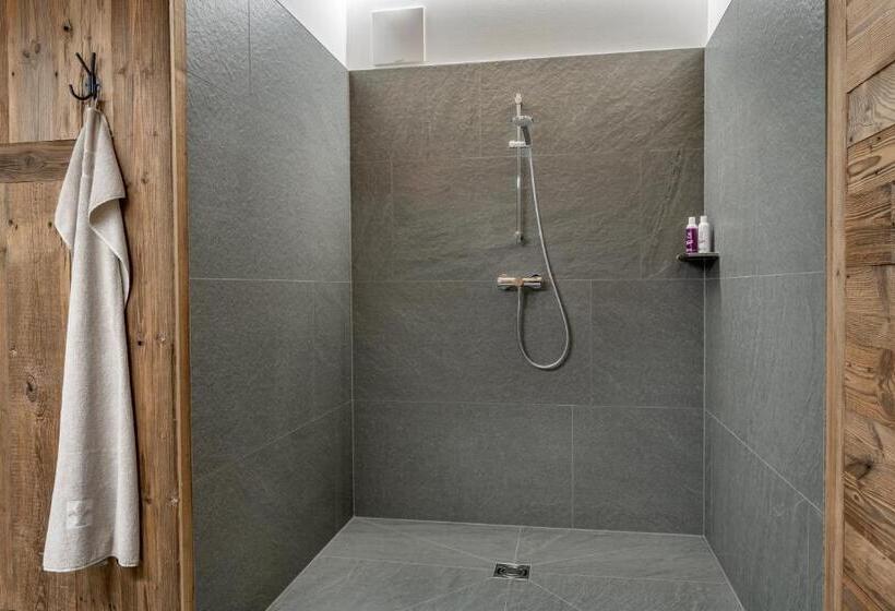Номер Deluxe, Almdorf Almlust