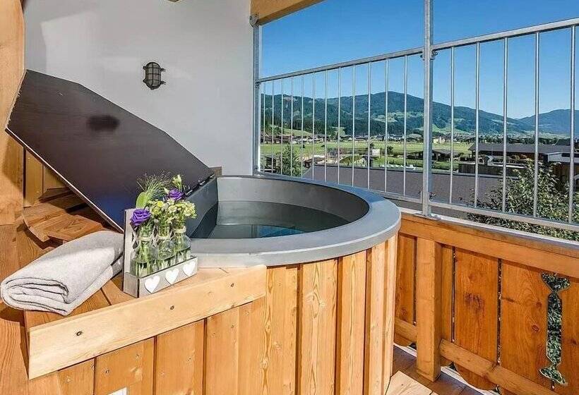 Номер Стандарт, Almdorf Almlust