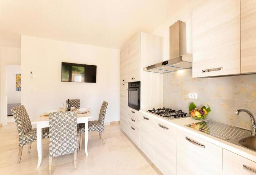 带2个卧室的公寓, Apartments With Air Conditioning In Orosei