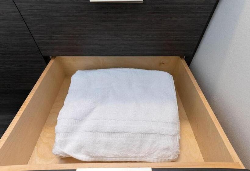 Apartamento 1 Quarto, Self Check In Washer Dryer 4ksmart Tv King Bed Gym