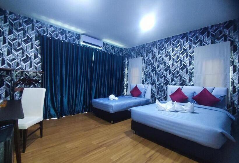 Quarto Triplo Deluxe, Khokeng Room Weekly Monthly