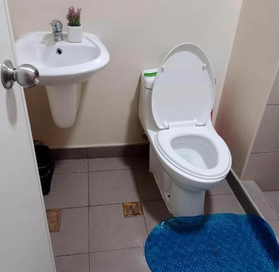 Апартаменты 1 Спальня, Avida Atria T2 H,5mins To Sm City And Plazuela De Iloilo ,2mins To S&r