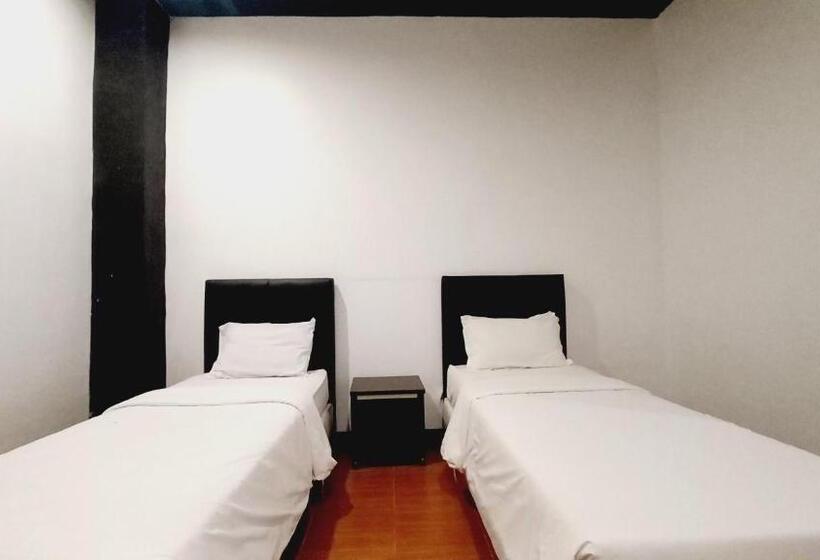 Номер Deluxe, Dc Hotel & Hostel