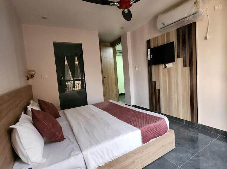 חדר דלוקס, Namay Inn By T And M Hotels