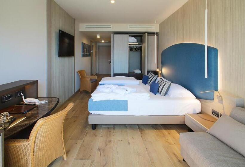 اتاق لوکس با چشم‌انداز دریاچه, Villa Remo By Hotel Galvani