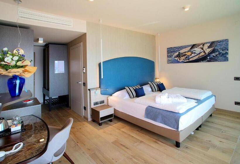 اتاق استاندارد با چشم‌انداز دریاچه, Villa Remo By Hotel Galvani