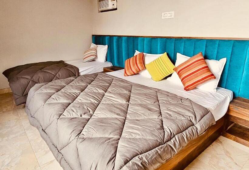 اتاق سوپریور سه تخته, Madpackers Jaipur