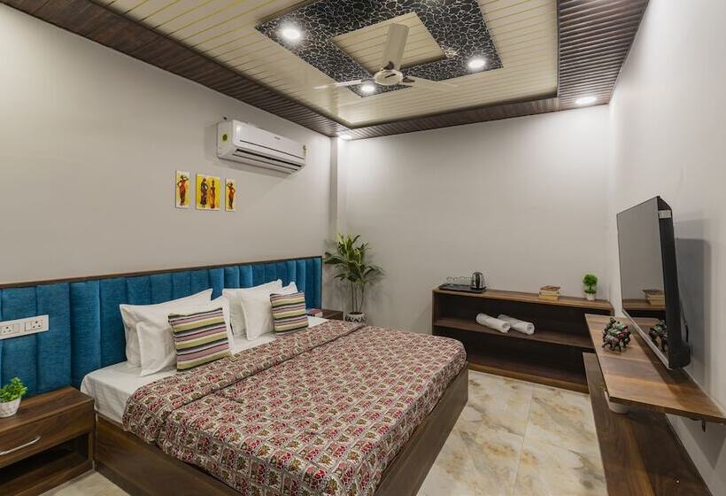 اتاق لوکس, Madpackers Jaipur