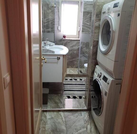 آپارتمان 1 خوابه, Art Gallery Apartments Tirana 1