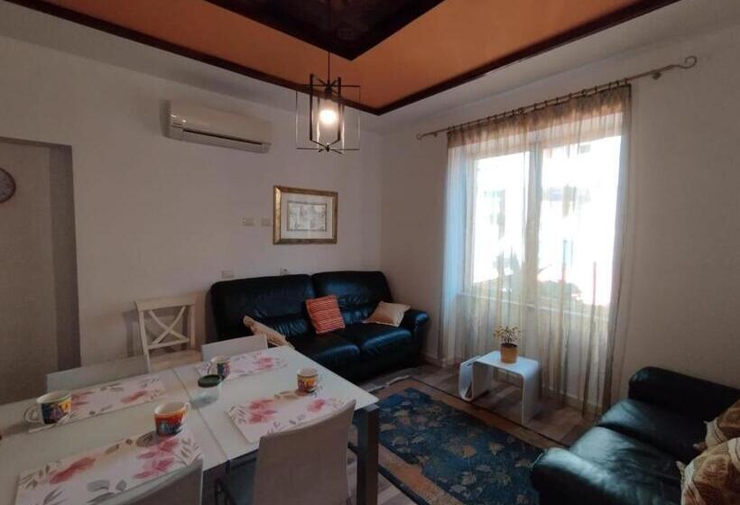آپارتمان 1 خوابه, Art Gallery Apartments Tirana 1