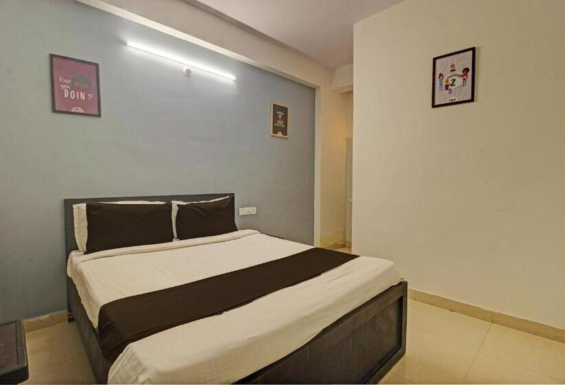 اتاق کلاسیک سه تخته, Oyo Flagship Hotel Seven Hills