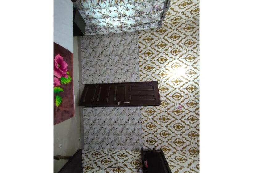 اتاق استاندارد, Shree Kashi Guest House, Varanasi Near Temple 200 Meter
