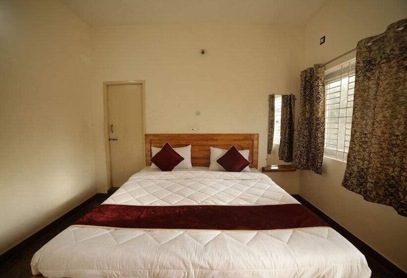 Апартаменты Deluxe 1 Спальня, Naksha Tree Hotel  Yelagiri Hills