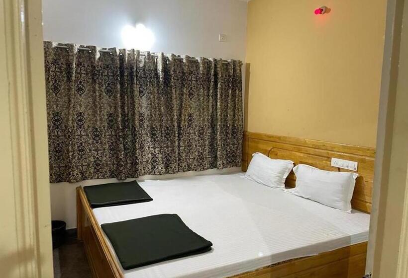 Апартаменты Deluxe 1 Спальня, Naksha Tree Hotel  Yelagiri Hills