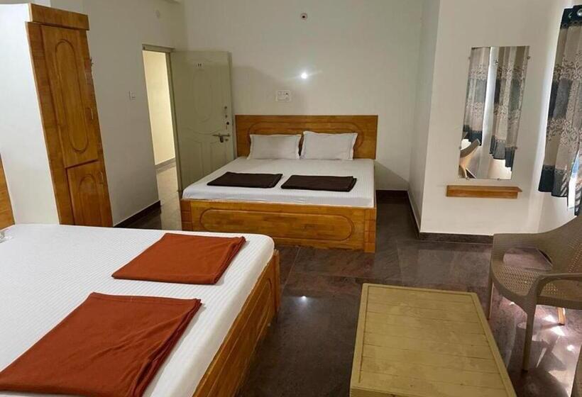Апартаменты 1 Спальня, Naksha Tree Hotel  Yelagiri Hills
