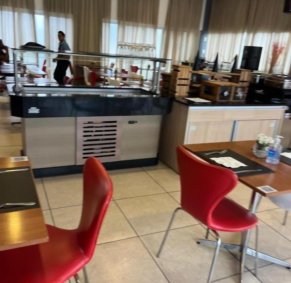 اتاق استاندارد سه نفره, Quality Flat Barra Da Tijuca