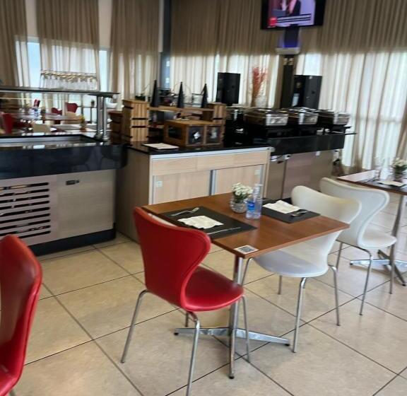 اتاق استاندارد سه نفره, Quality Flat Barra Da Tijuca