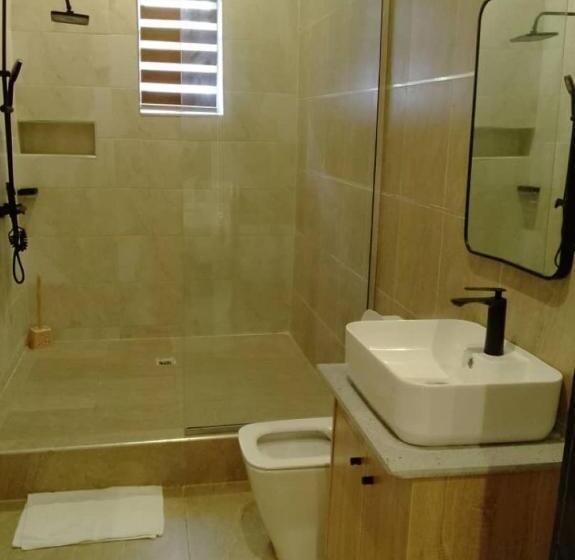 اتاق لوکس, Elcastillo Homes