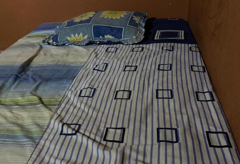 Одноместный Номер Basic, Oyo 93269 Eyang Kostel