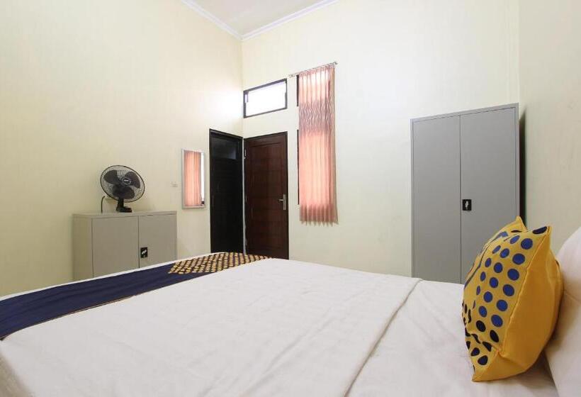Одноместный Номер Basic, Spot On 93245 Guest House Mulia Dua Syariah