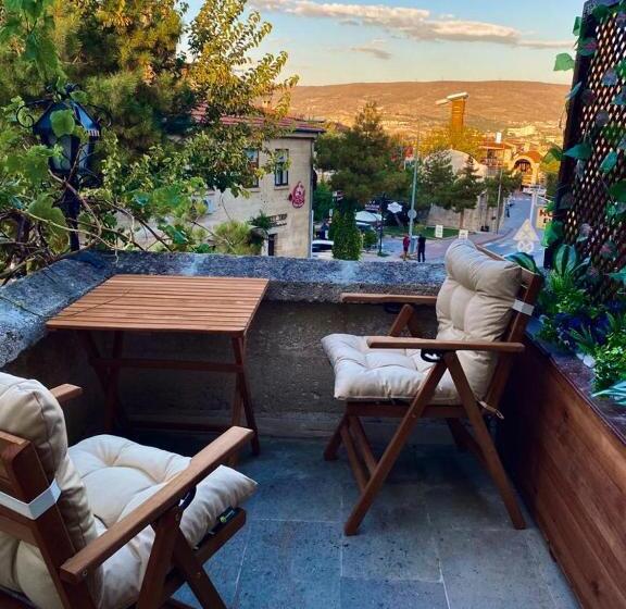 Номер Стандарт, Yohannes Stone Cappadocia