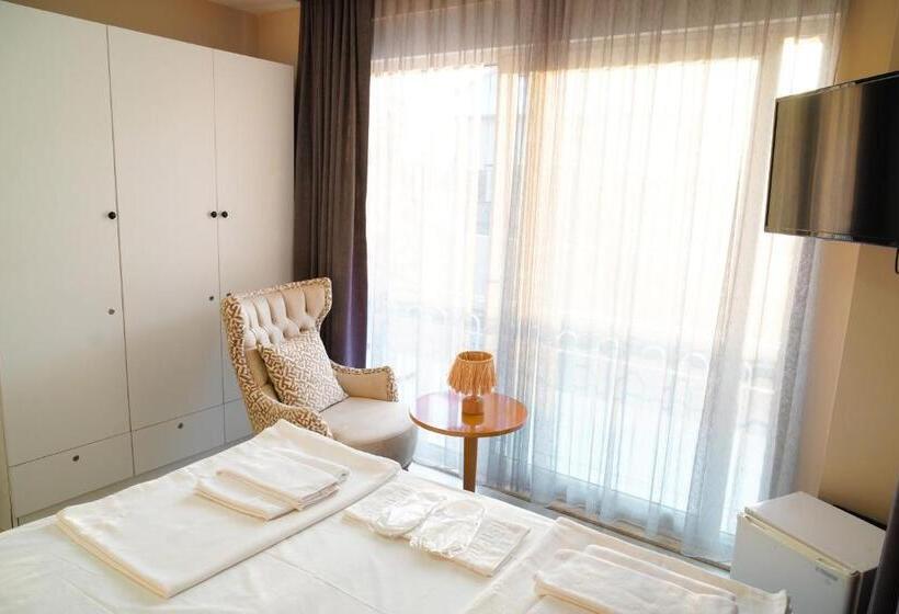 اتاق استاندارد, Lara Boutique