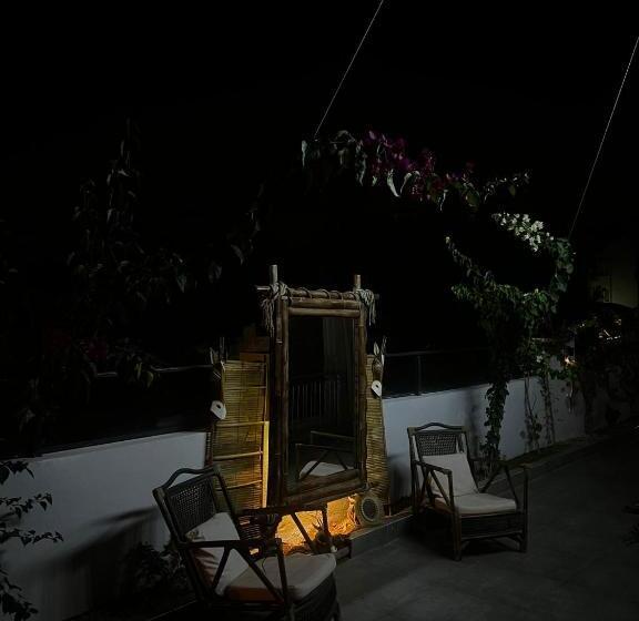 اتاق استاندارد, Lara Boutique
