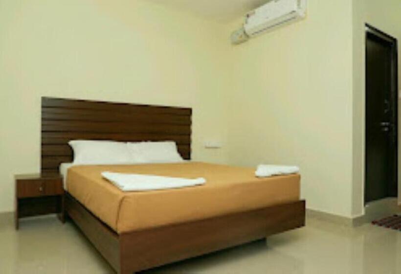 غرفة قياسية, R Banquets Ac Rooms, Vikarabad