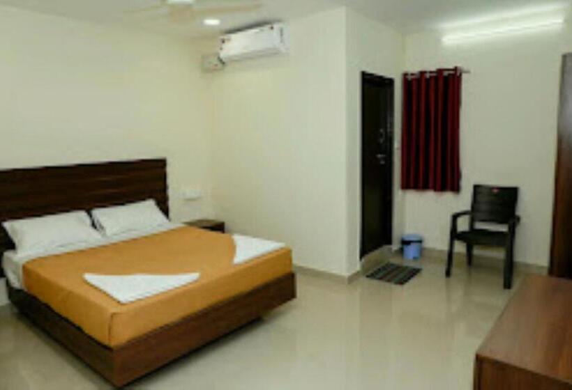 غرفة إقتصادية, R Banquets Ac Rooms, Vikarabad