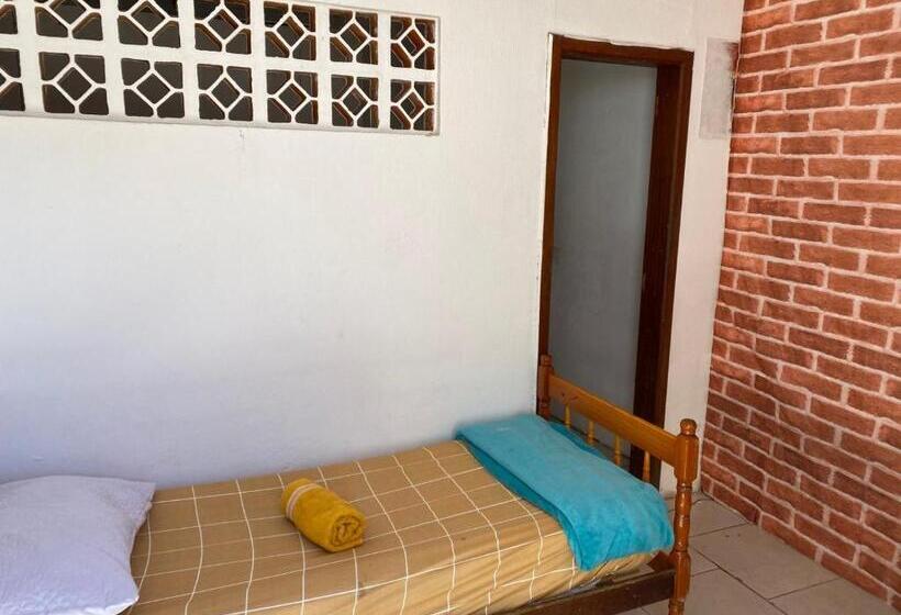 スイート, Itajaí Hostel Pousada
