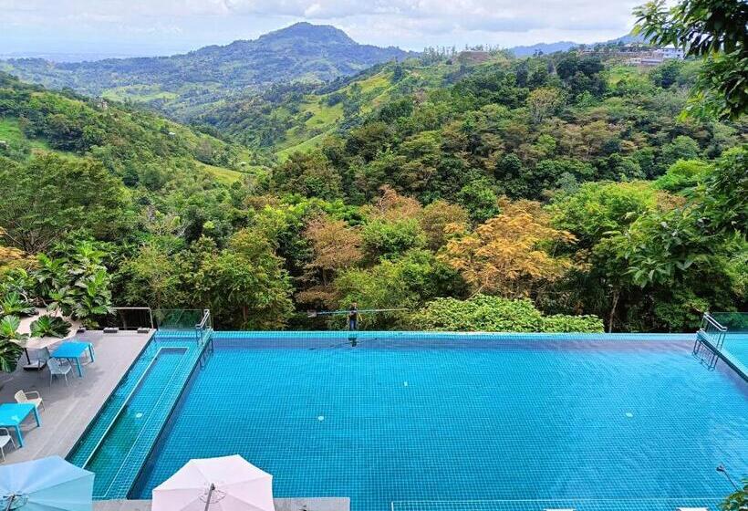 Quarto Estandar Vista Piscina, Mist Mountain Resort Powered By Cocotel