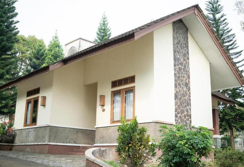 Семейный Номер, Pangrango Resort