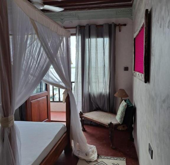 اتاق استاندارد با چشم‌انداز دریا, Pwani House   Lamu Seafront