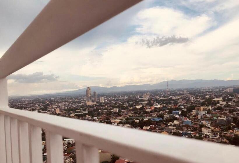 اتاق استاندارد, Agape Staycation