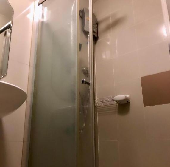 اتاق استاندارد, Agape Staycation