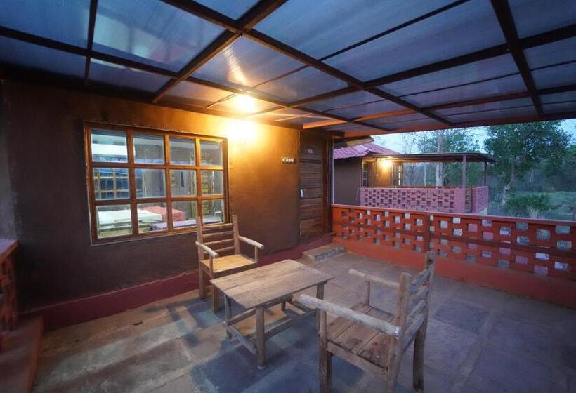 Номер Deluxe Кровать Кинг, Wild Woods Tiger Resort