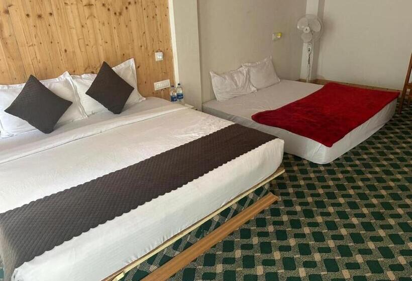 Номер Стандарт, Mont Kufri Resort, Mundaghat