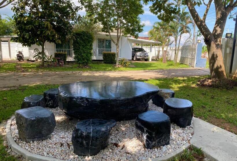 Номер Economy, Treeside Guest House Resort