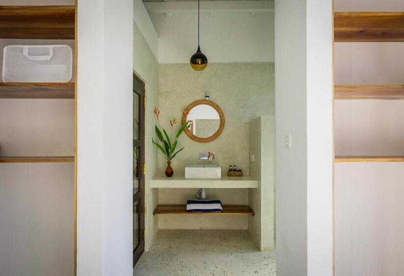Номер Deluxe с Балконом, Marshmellow Surf Villa With Pool   Sri Lanka