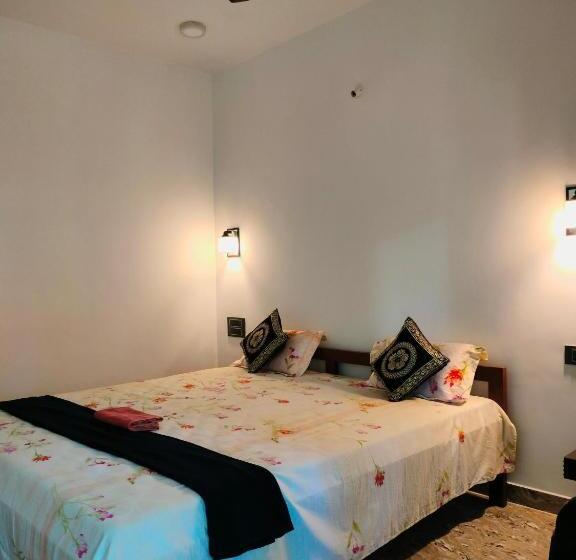 Семейный Номер, Dhanish Resort