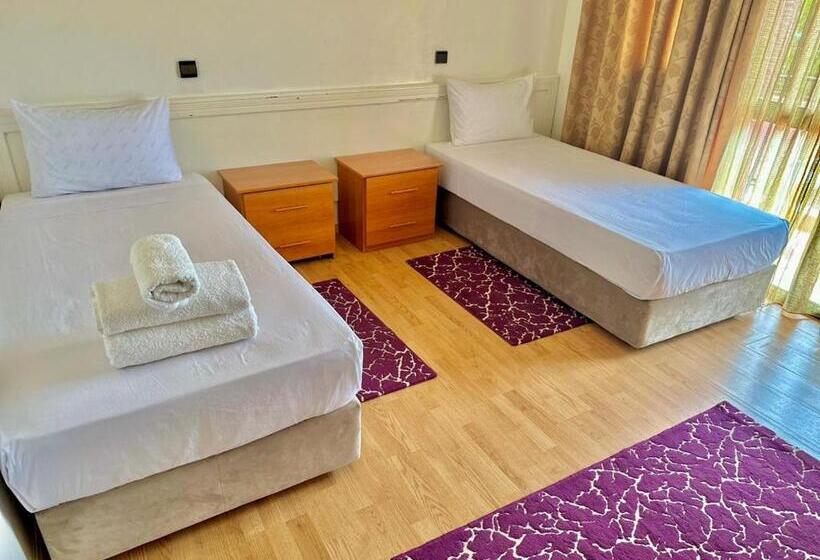 Quarto Estandar com Sacada, Amrouss Touristic Darmaroc
