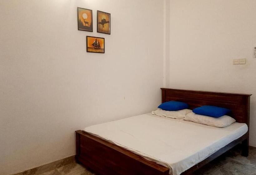 Номер Стандарт, Leyon Tourist Inn